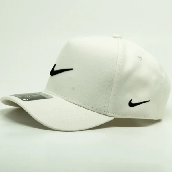 Boné Nike Classic