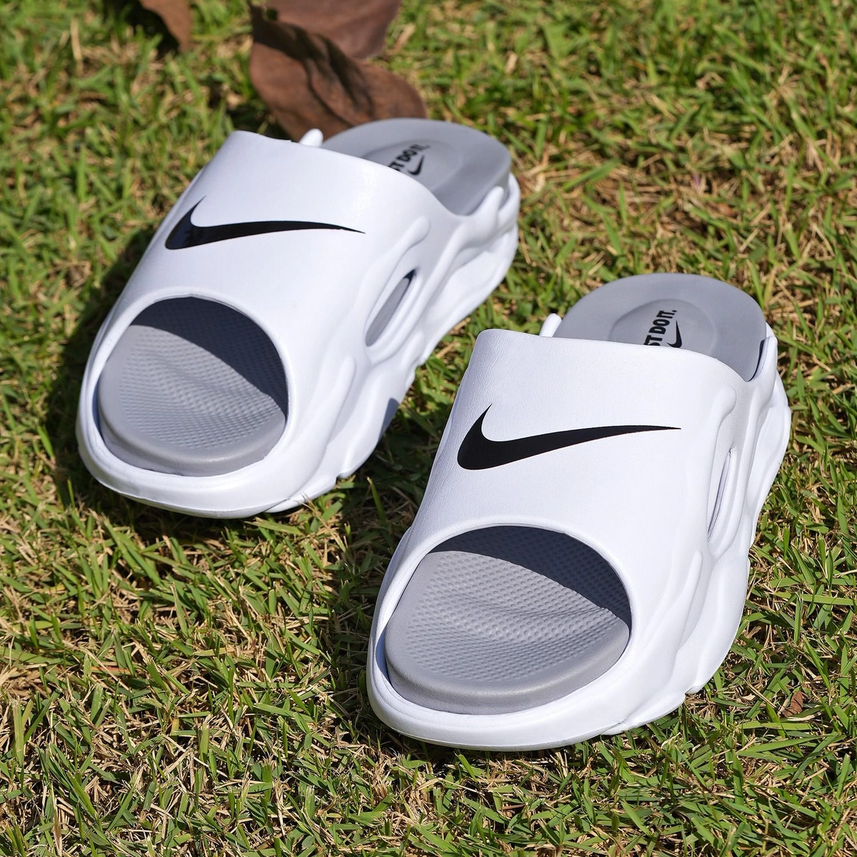 Chinelo Masculino Nuvem Nike Palmilha Removivel