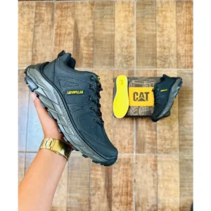 Bota Coturno Caterpillar Masculina Adulto Couro Reforçado e Costurado