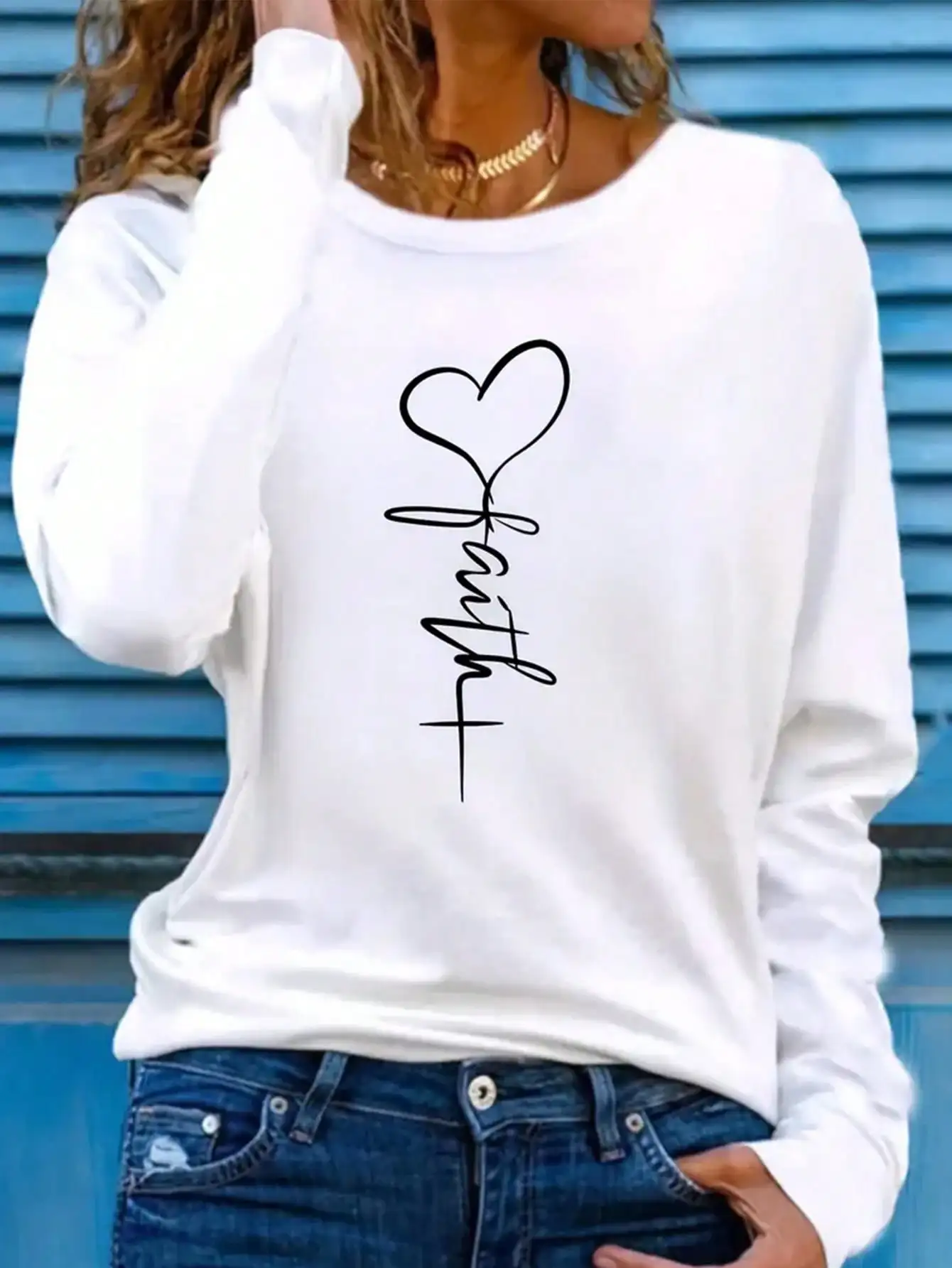 Blusa Feminina de Manga Longa Solta com Decote Redondo Elegante em Poliéster Tricotado com Padrão de Corações para Outono e Inverno - Imagem 4