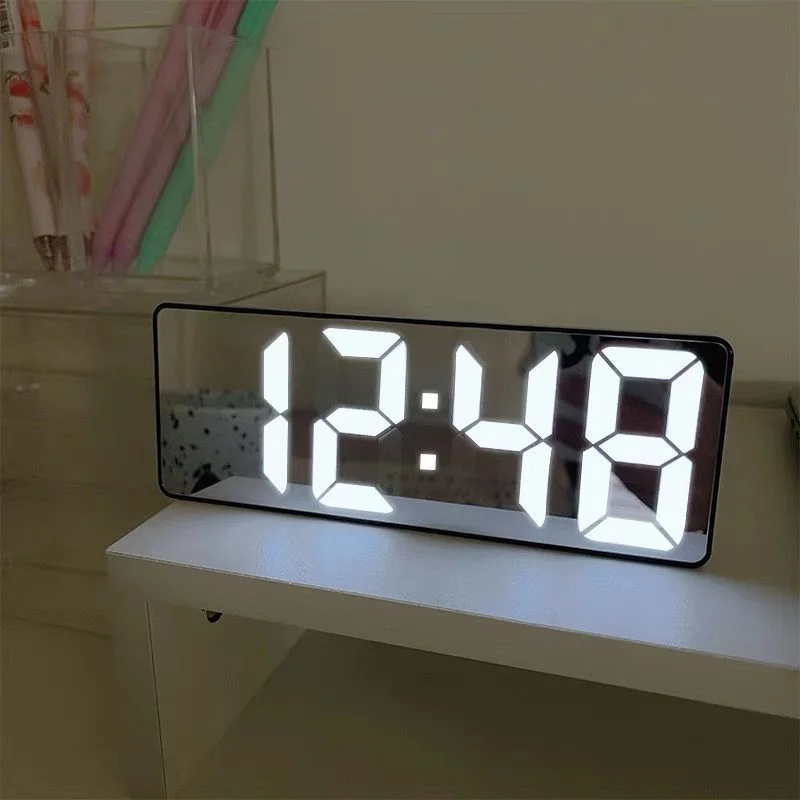 Despertador Digital LED com Termômetro e Luz Noturna para Quarto, Escritório e Viagem - Imagem 4